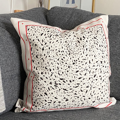 AQIGGIQ CUSHION COVER